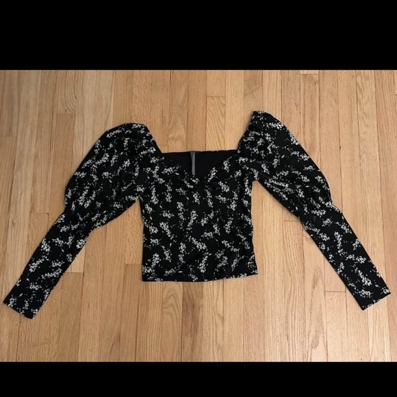 Anthropologie Tops - Anthropologie  Black Floral Puff Sleeve Women's Top